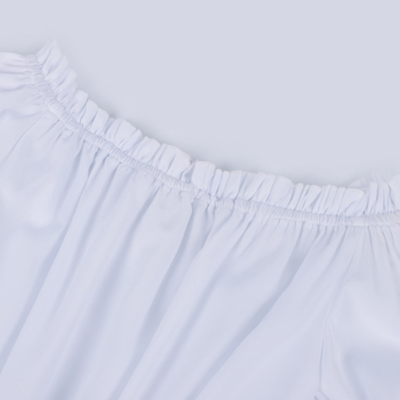 オフショルダーシャーリングブラウス　M25029