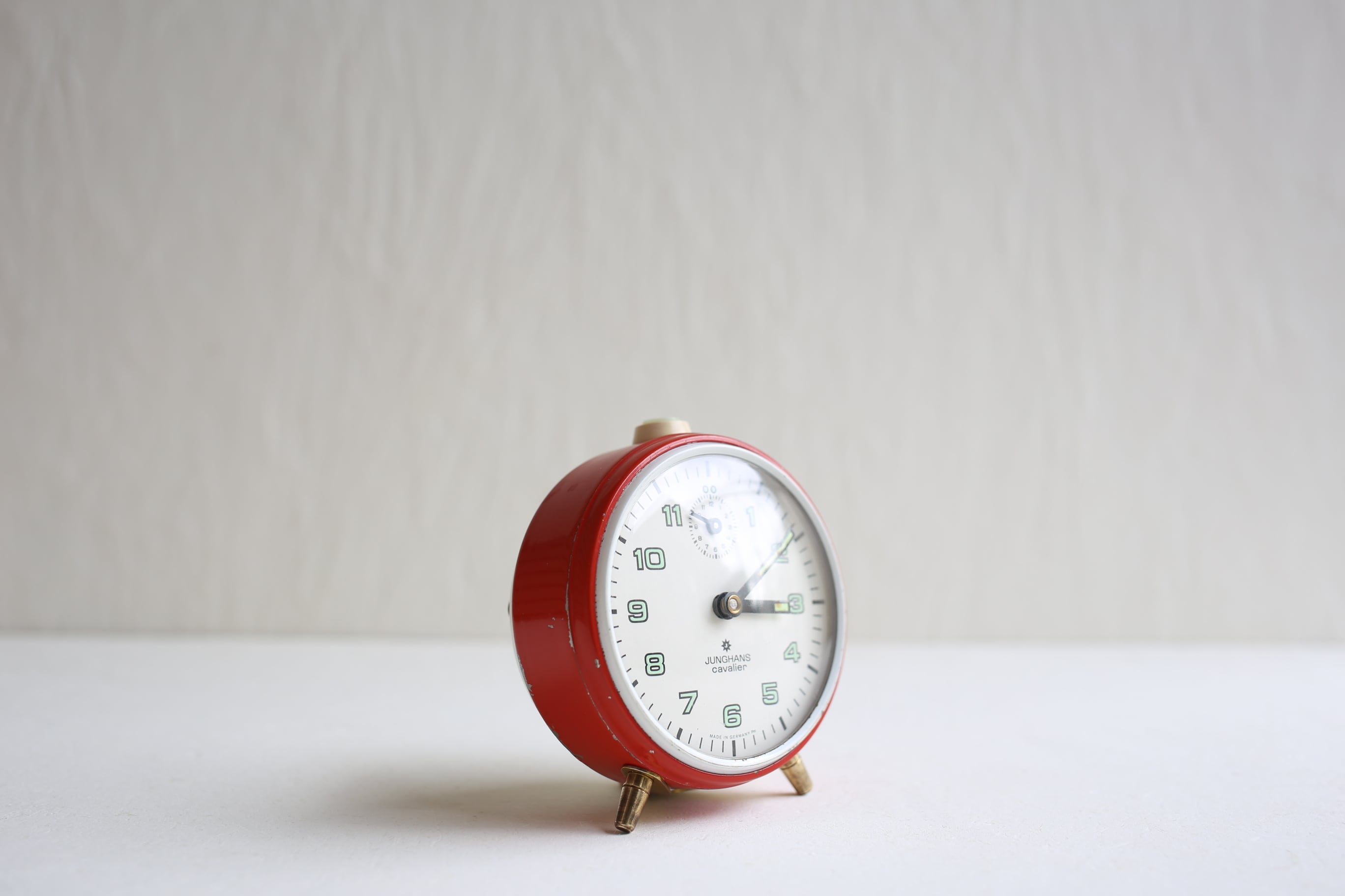 ドイツ アンティーク ヴィンテージ JUNGHANS ユンハンス 目覚まし時計 『cavalier』(赤×白) N-04271