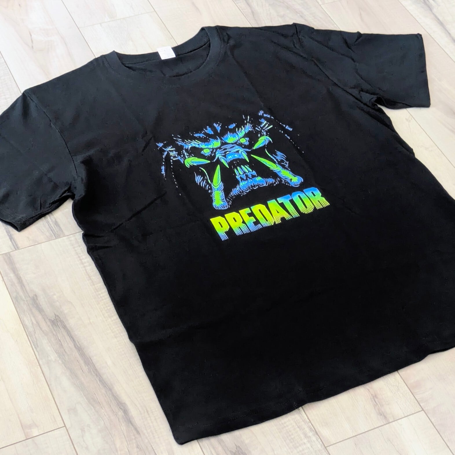【 PREDATOR ( プレデター ) 】Tシャツ / 映画Tシャツ / 80'90' MOVIE / Tシャツ〚アメリカン雑貨 アメトイ〛