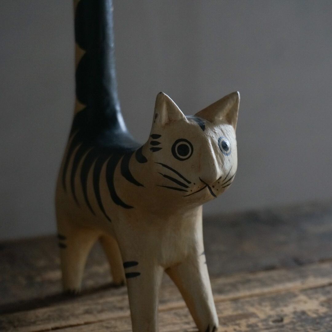 古いバリの猫