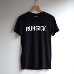 RUNSICK TYPO TEE