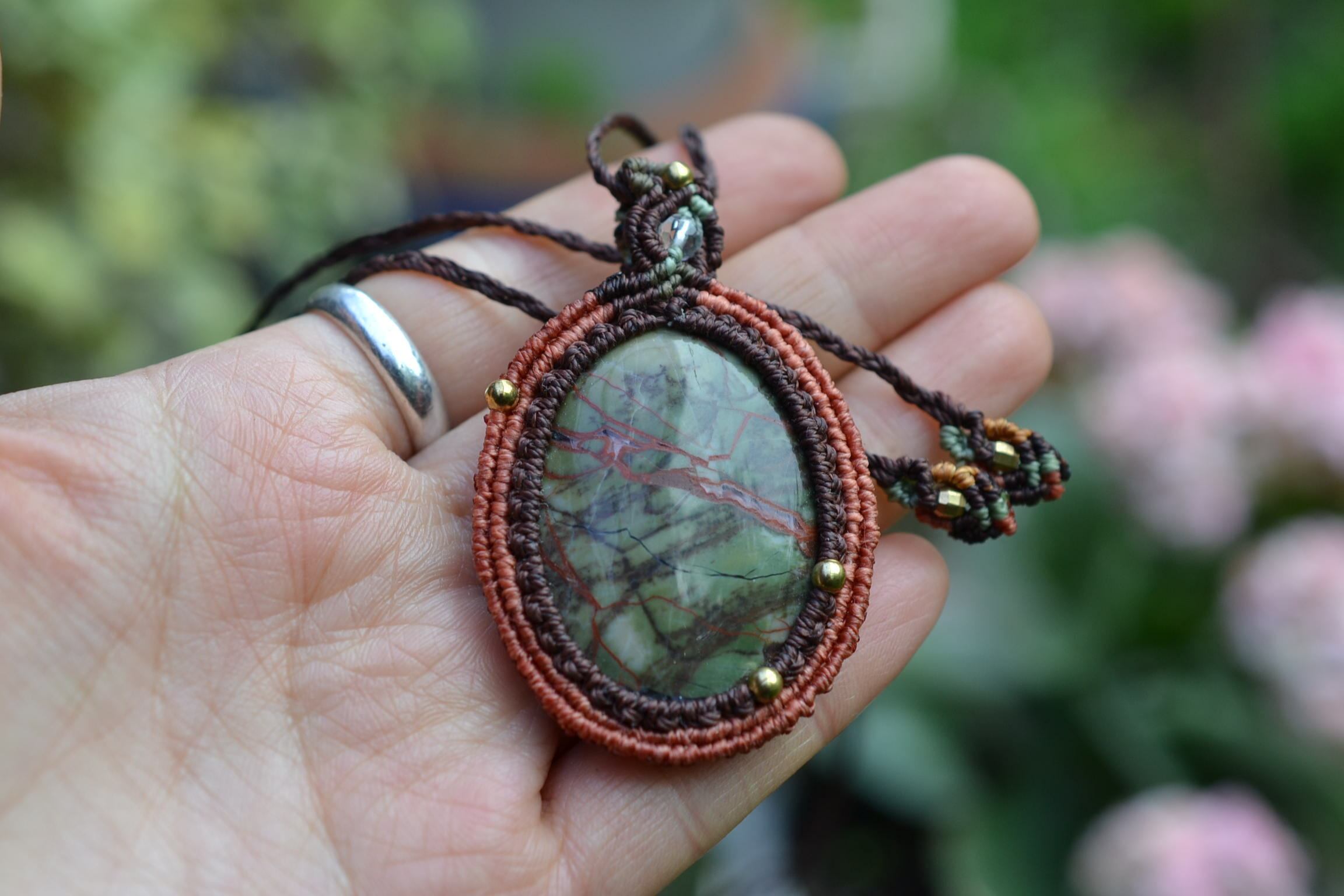 探究＊ライオライト天然石マクラメネックレス,/日々のお守りアクセサリー 探究＊ライオライト天然石マクラメネックレス,/日々のお守り