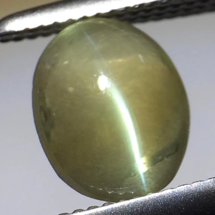 天然クリソベリルキャッツアイ 0.97ct ルース | ganpanda☆彡stone