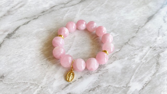 【再販】ディープローズクォーツ14mm✧不思議のメダイ✧チャームブレスレット✧シンプルブレスレット✧大玉ブレスレット