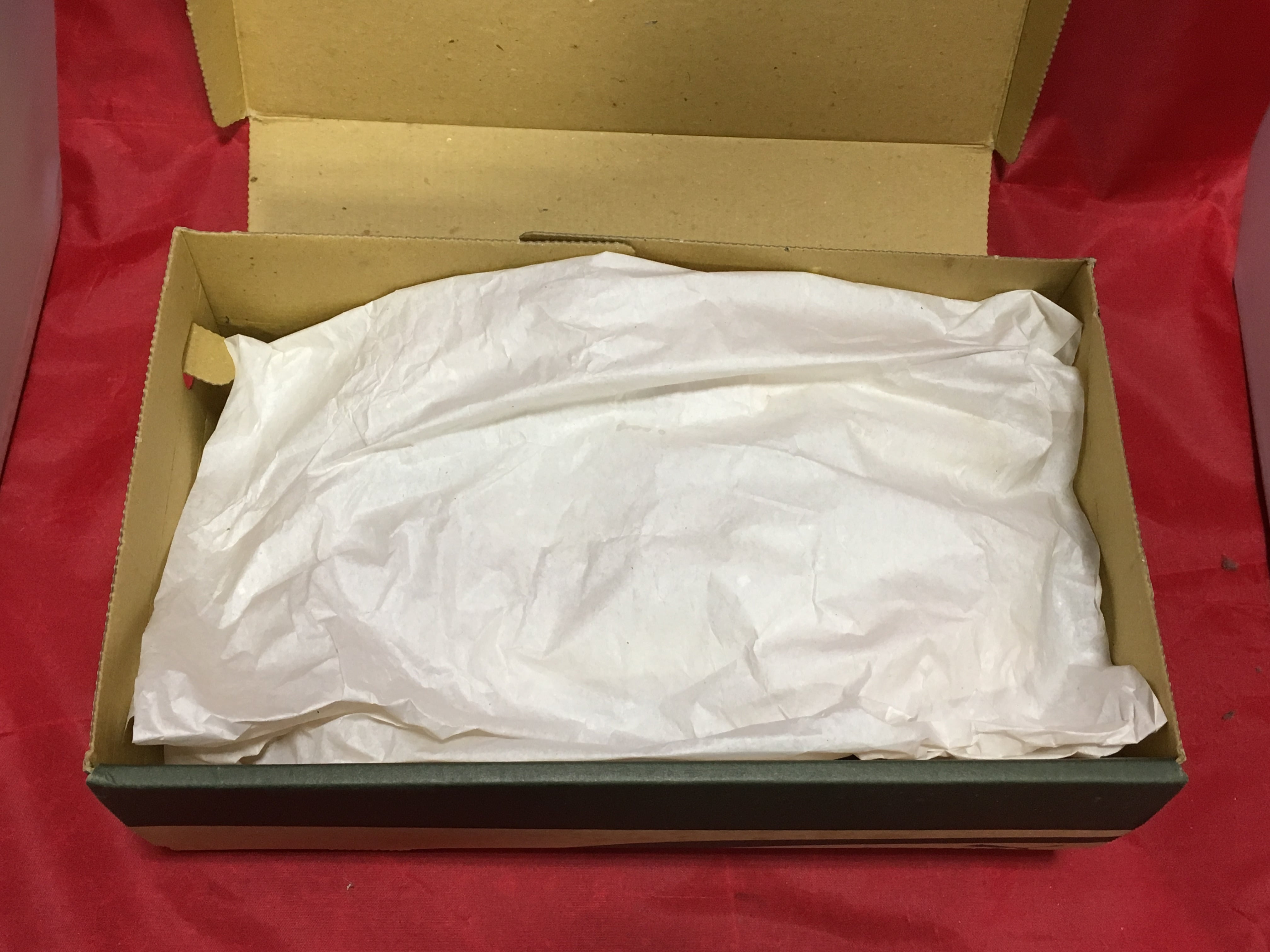 PUMA（プーマ） G.V SPECIAL 24cm 白/オレンジ ⑧ | Pay ID