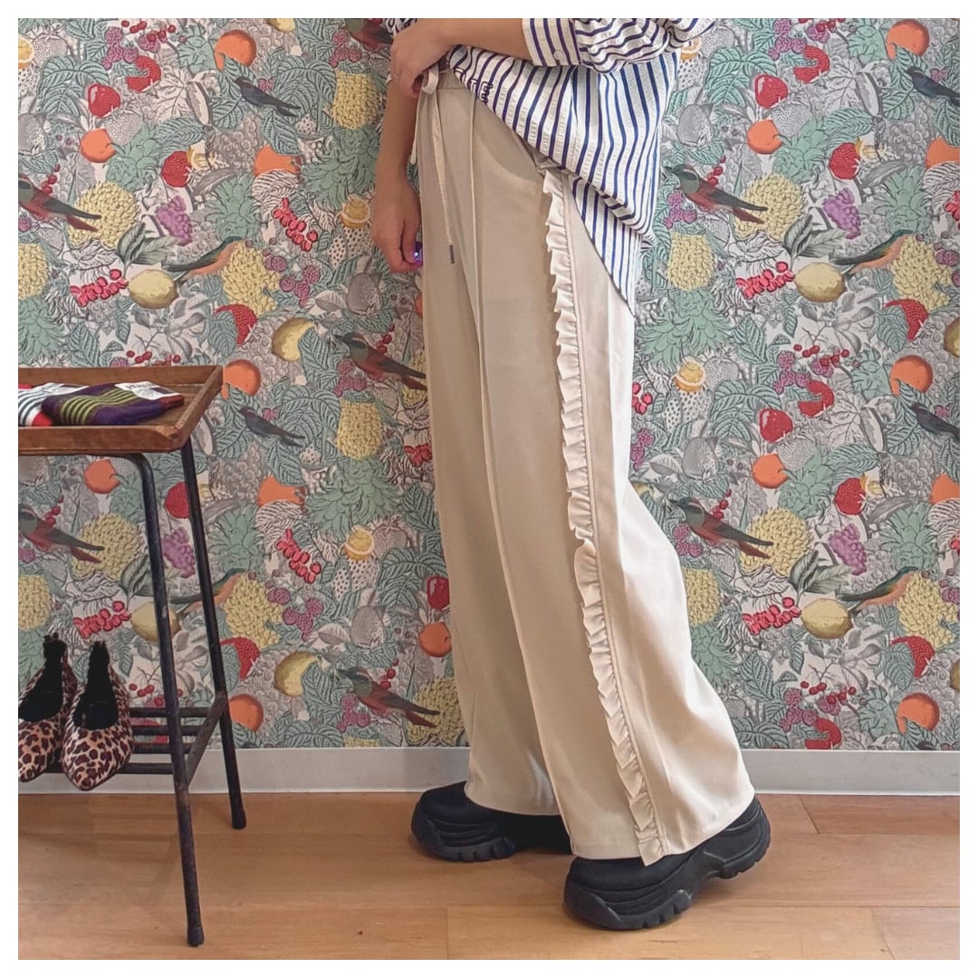 【Eito stan】サイドフリルパンツ