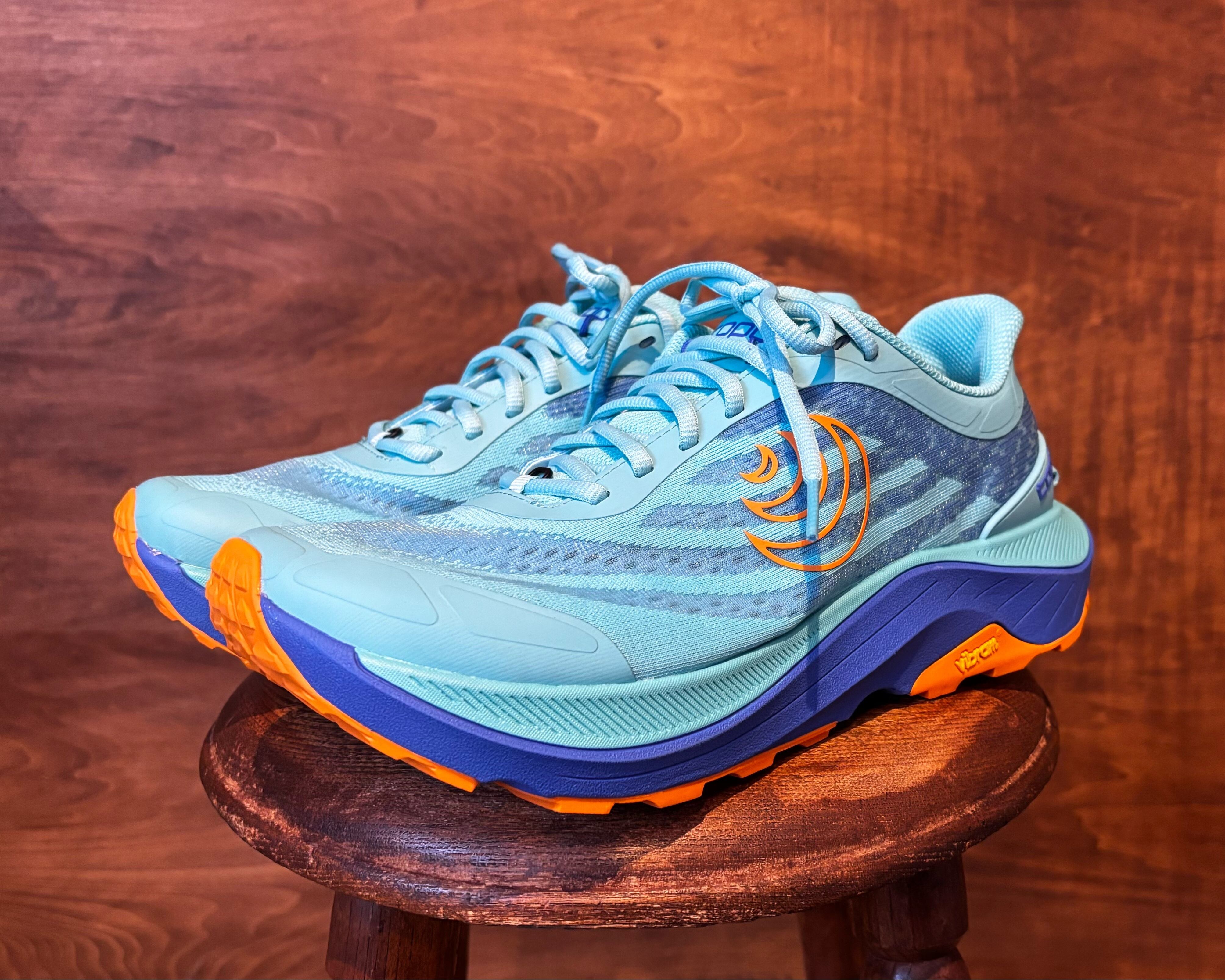 topo athletic(トポアスレチック) ULTRAVENTURE4(ウルトラ topo athletic(トポアスレチック) ULTRAVENTURE4(ウルトラ