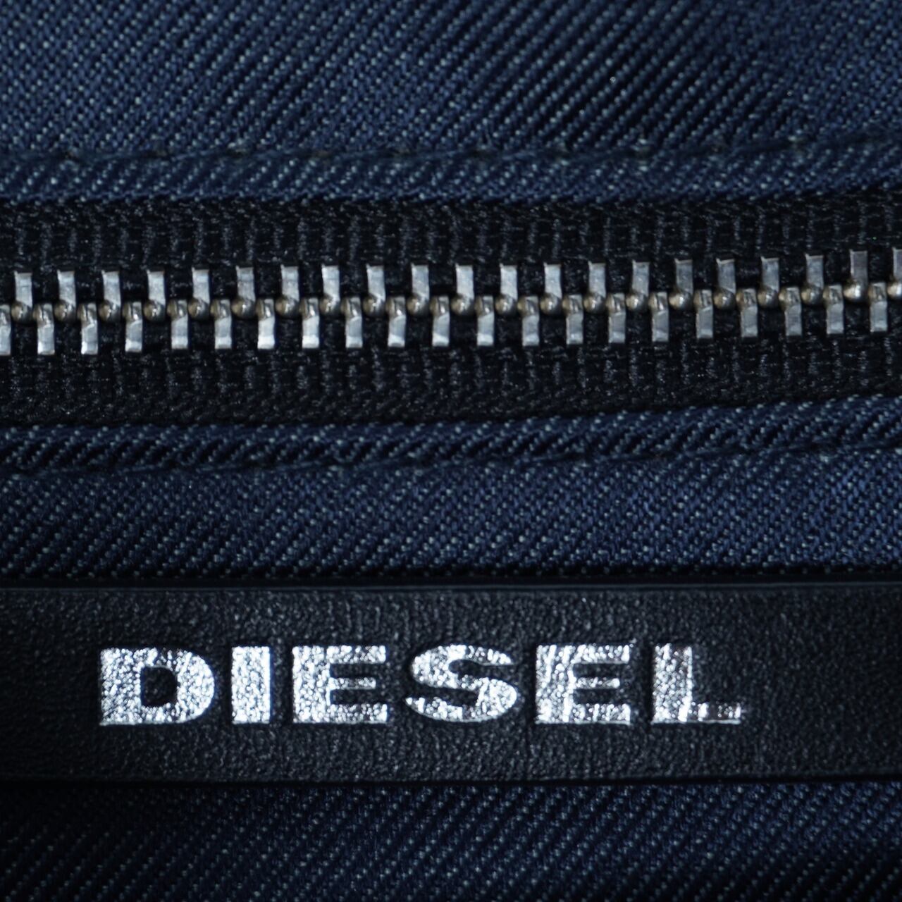 DIESEL】ディーゼル 