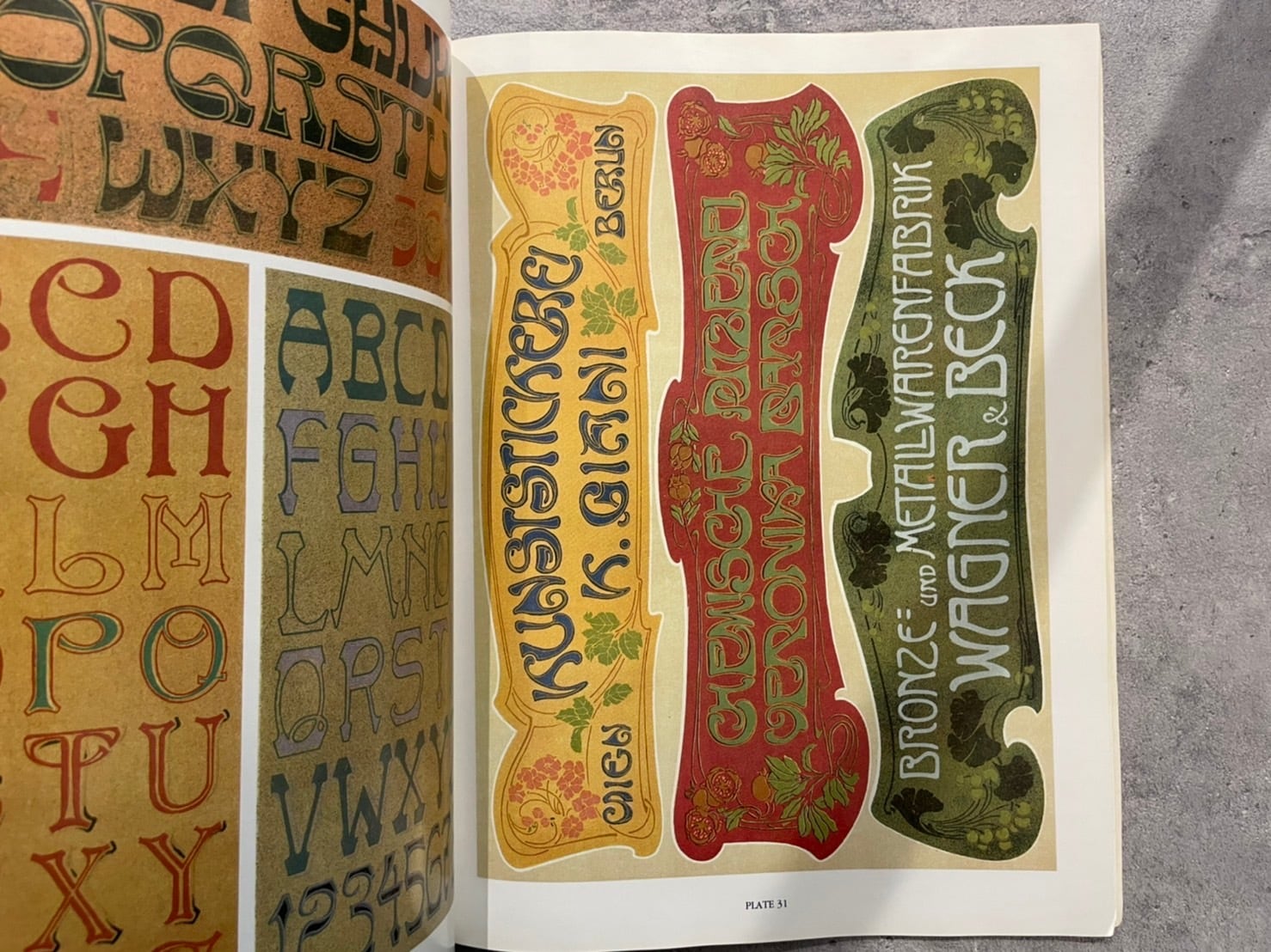 VA502】Authentic Art Nouveau Lettering and Design in Full