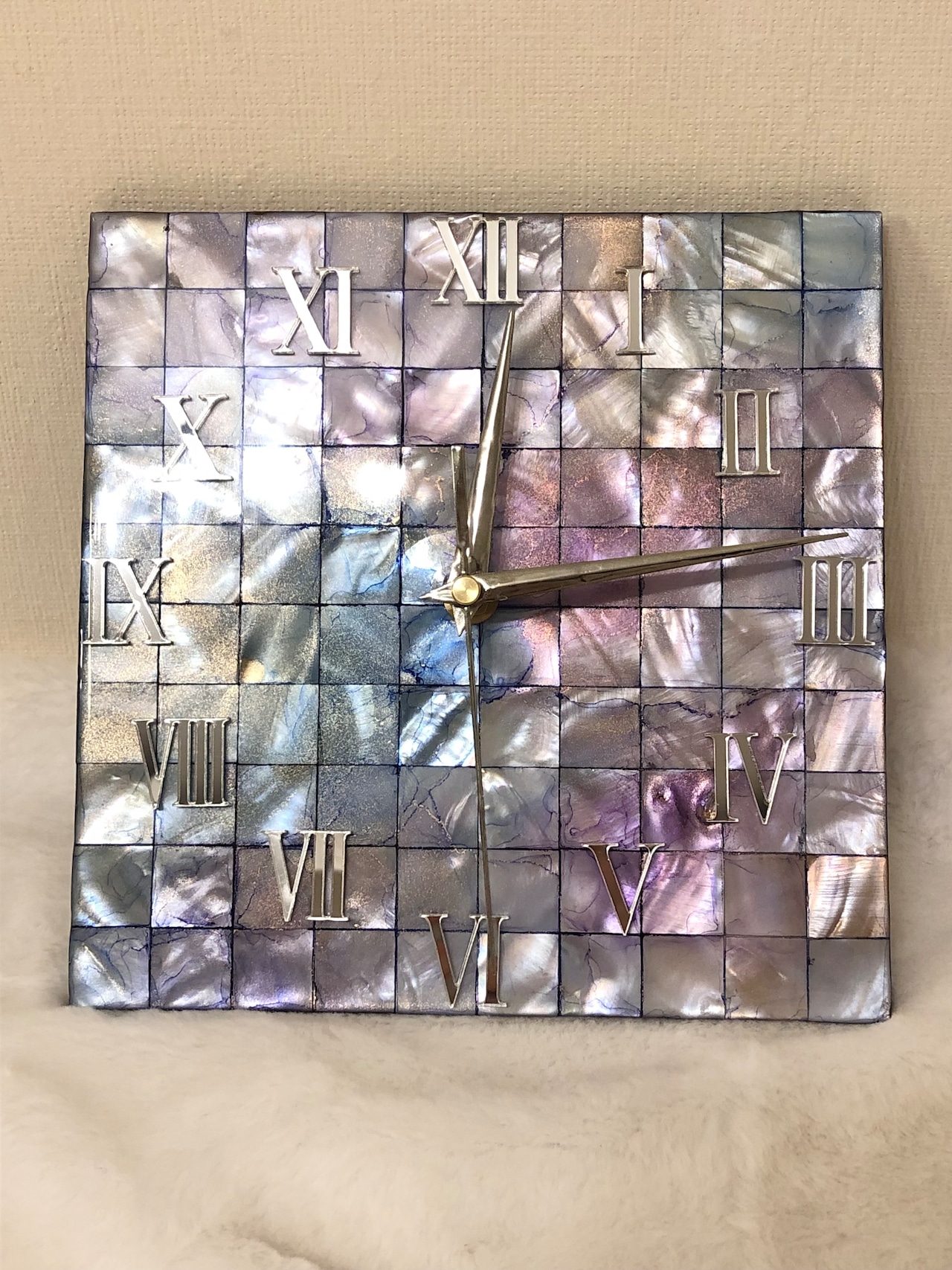 シェル正方形壁掛け時計