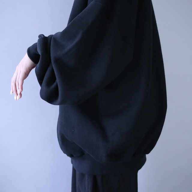 "刺繍×狼" XX over silhouette black sweat