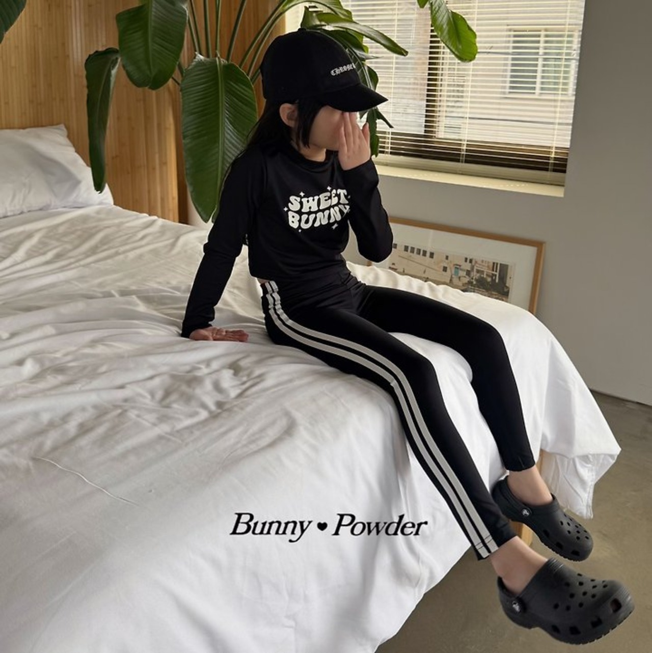 [Bunny Powder] (Feature) Water Track Pants (L/XL) / [버니파우더] (기획)워터트랙팬츠 (L/XL)