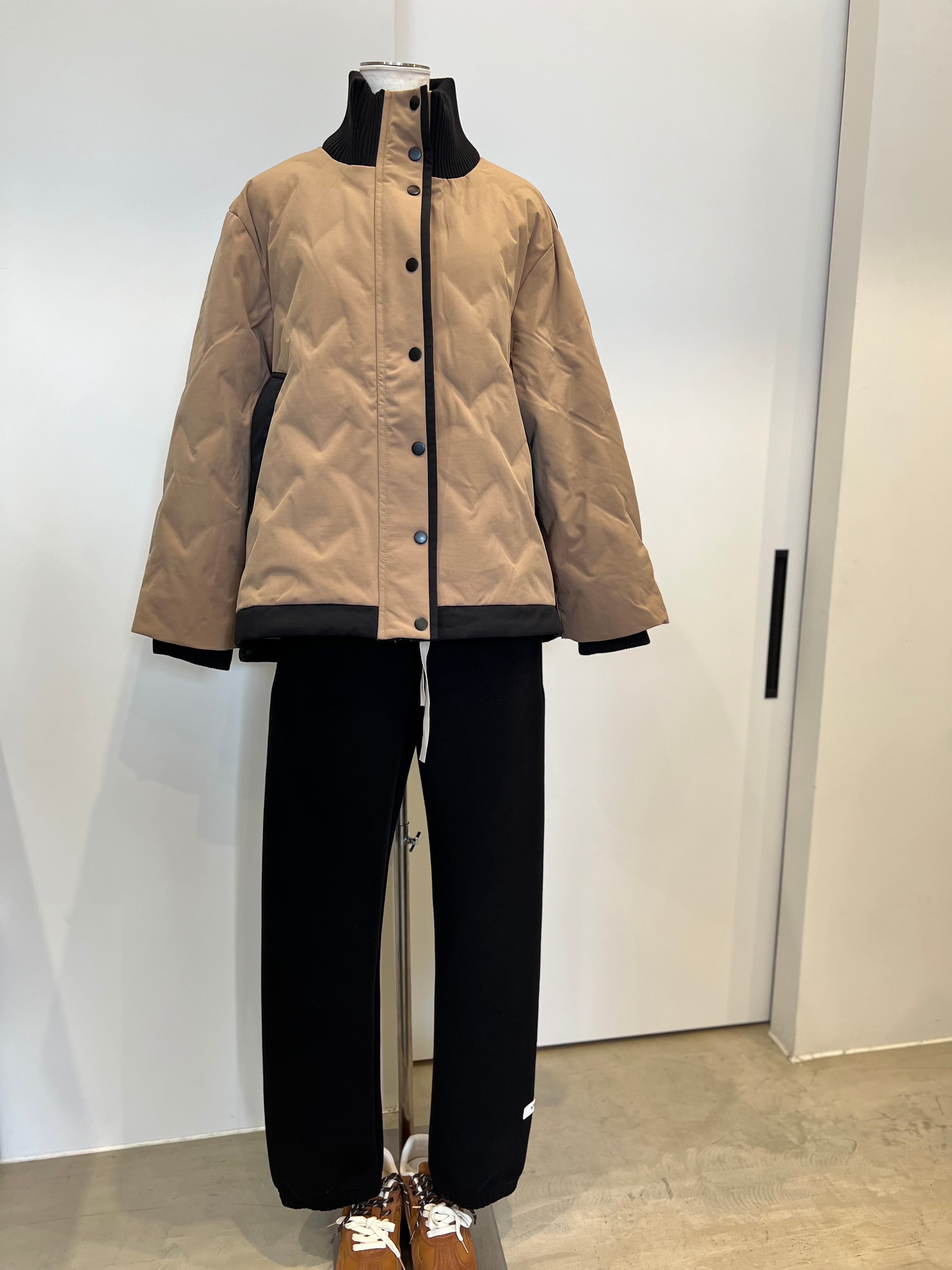 【DONA MARIE】バックタックフレアダウン D798079