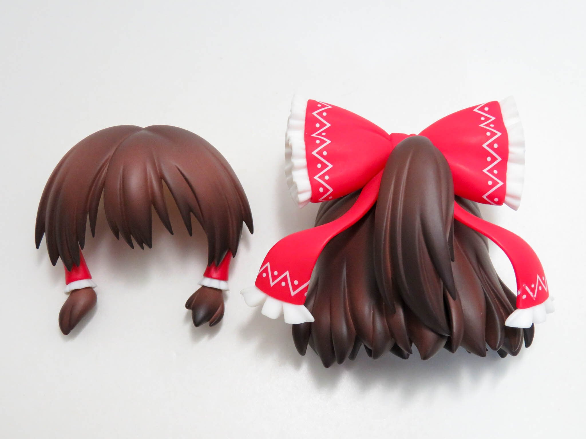 再入荷(A−ランク)【700】 博麗霊夢 2.0 髪パーツ セミロング、ポニーテール ねんどろいど