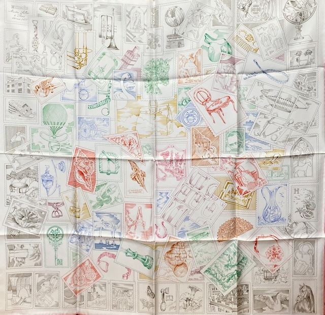 HERMES エルメス スカーフ カレ90《フォーブルの切手愛好家》Rose