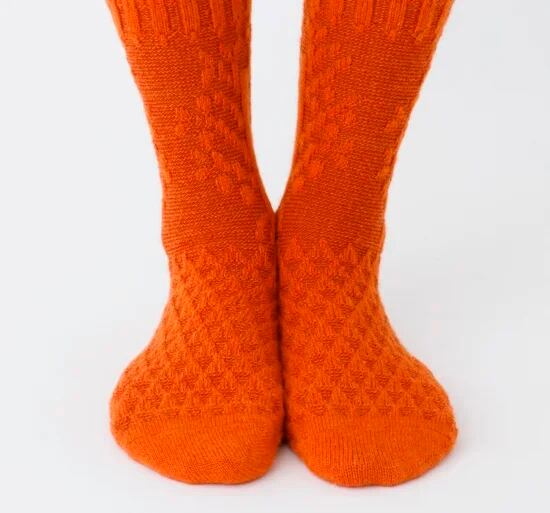 FrenchBull フレンチブル アップルツリーソックス アンゴラ混の凹凸感の有る柄が素敵です【送料一律150円~】