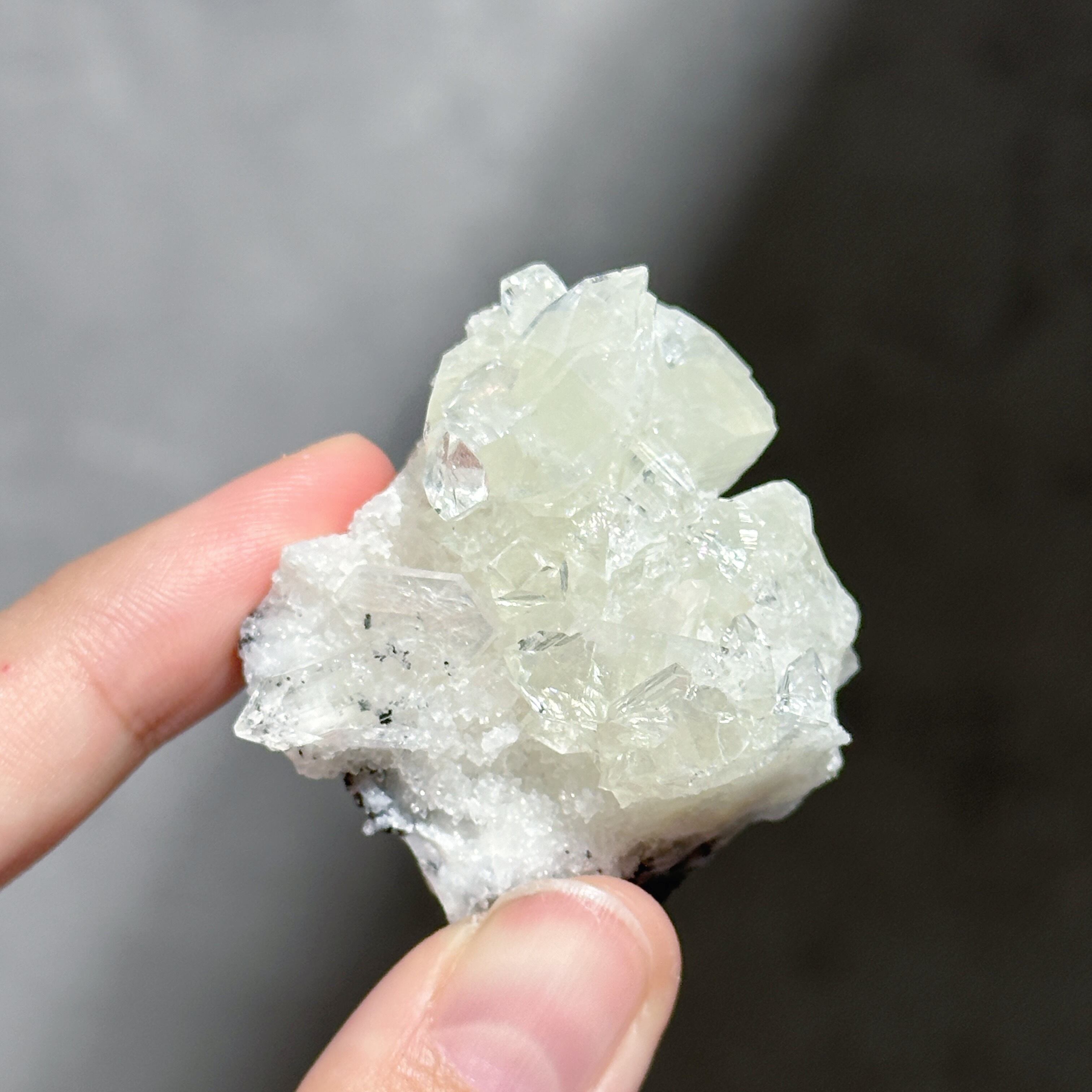 アポフィライト 51◇ Apophyllite ◇天然石・鉱物・パワーストーン