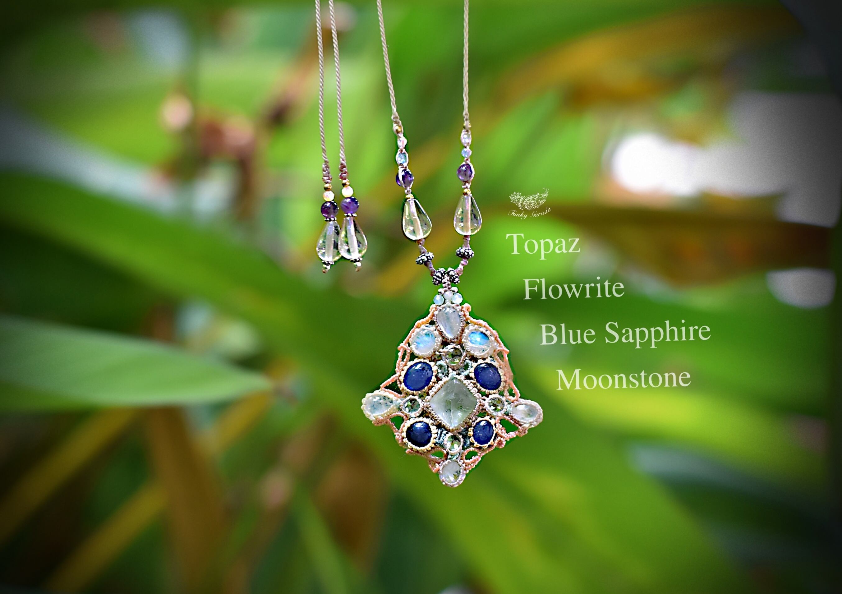 降りそそぐ星★スター マクラメネックレス1141