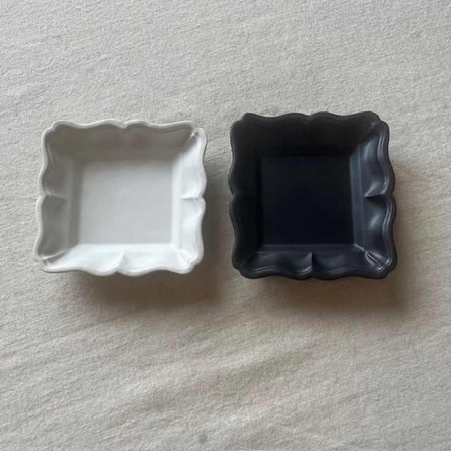 器 ◻︎ 四角 作家もの 未使用品 ➁ ※こちらはおまとめになりました 器 ◻︎ 四角 作家もの 未使用品 ➁ ※こちらはおまとめになりまし