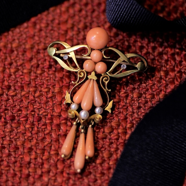 Coral, Pearl & Diamond Gold Brooch / Pendant　コーラル、パール＆ダイヤモンド　ブローチ・ペンダント