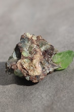 ペリドット「新緑の息吹」Peridot|天然石 原石 鉱物 パワーストーン | PD-H-002