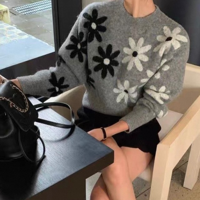 モノトーンビッグフラワーニット　N00377