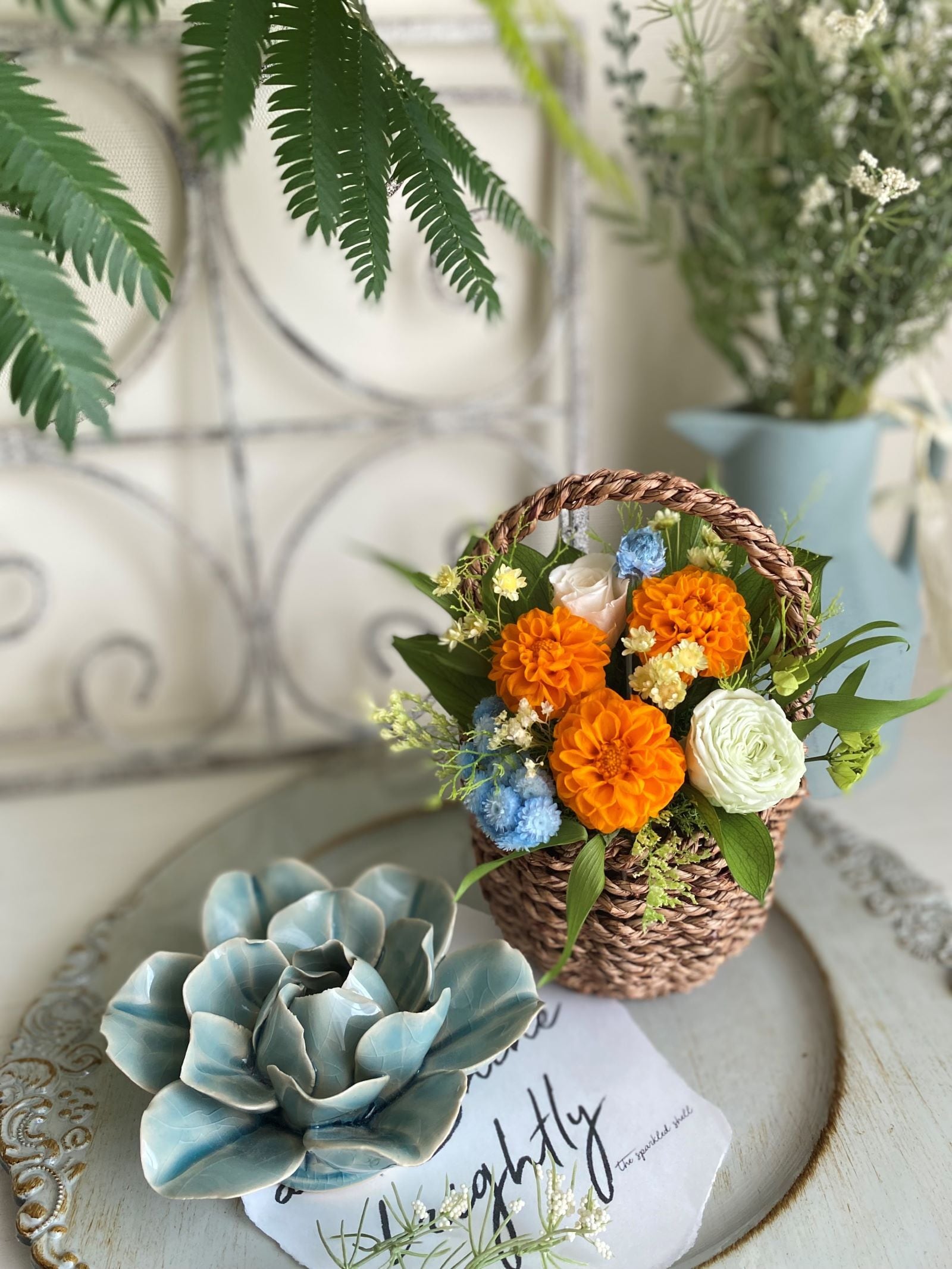 Dahlia オレンジミニダリアのバスケットアレンジ〔プリザーブド