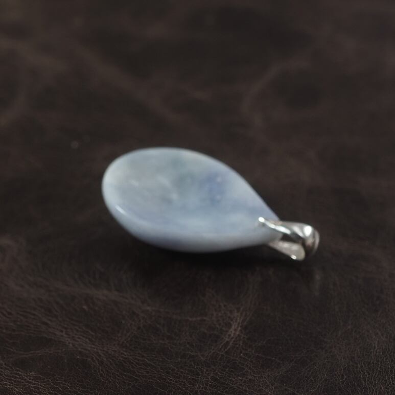糸魚川 ラベンダー翡翠 しずくペンダントトップ 6.0g Itoigawa