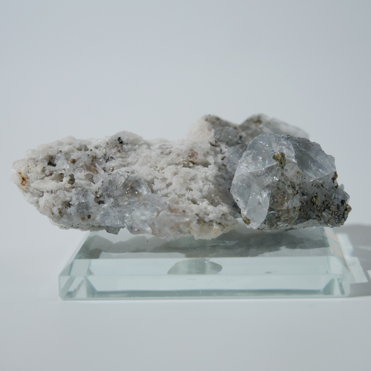 ミャンマー産 フローライト / パイライト / 原石 標本