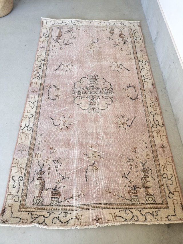Turkish rug 198×106cm No.370