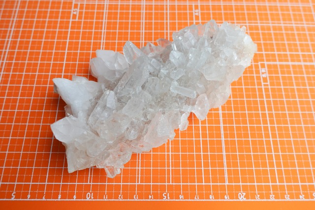 【7】超高波動ヒマーチャル・プラデーシュ州クル渓谷マニカラン水晶 クラスター