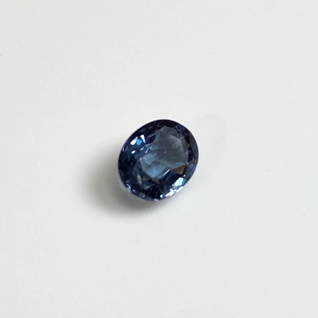⁂天然⁂　◇カラーチェンジガーネット◇　0.978ct 　ＡＡＡ　ベキリーブルー