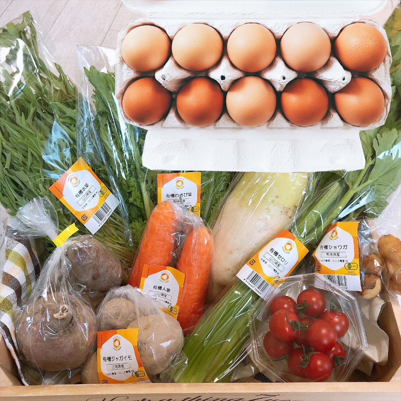 島崎屋特選野菜セットM（7〜9種）+ほんまの卵（10個）[クール便]　麻布島崎屋　BASE店
