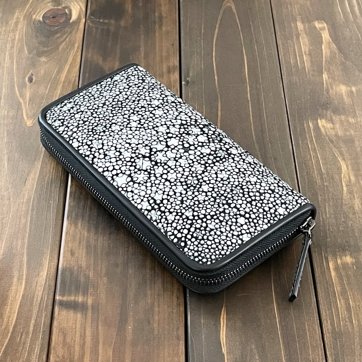 スタースティングレイ 長財布 ブラック | CUERO DELICADO（クエロ