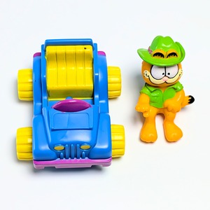 ☆ VINTAGE 1988 ☆【 McDonald's  ( マクドナルド ) 】1988年マクドナルドミールトイ 『 Garfield in 4-wheeler（ガーフィールド イン フォーウィラー）』〜ジープに乗ったあいつ(笑)〜 / ミールトイ / ハッピーミール 〚アメリカン雑貨 アメトイ〛