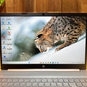 準美品/ HP Laptop 15s/メモリ32GB/Ryzen 5 5500U/SSD512GB/オシャレピンク/ノートパソコン