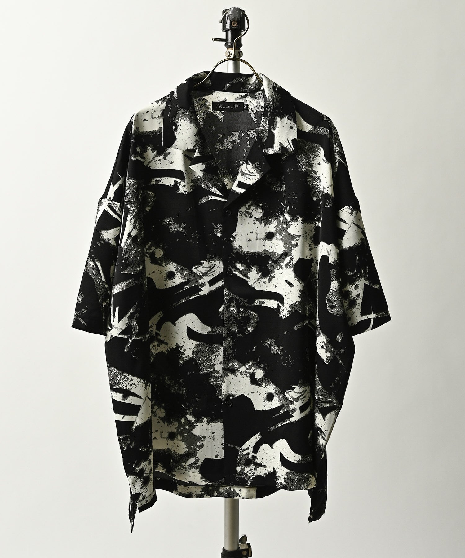 Revertical All-over print big silhouette open collar shirt (13) RV8960
