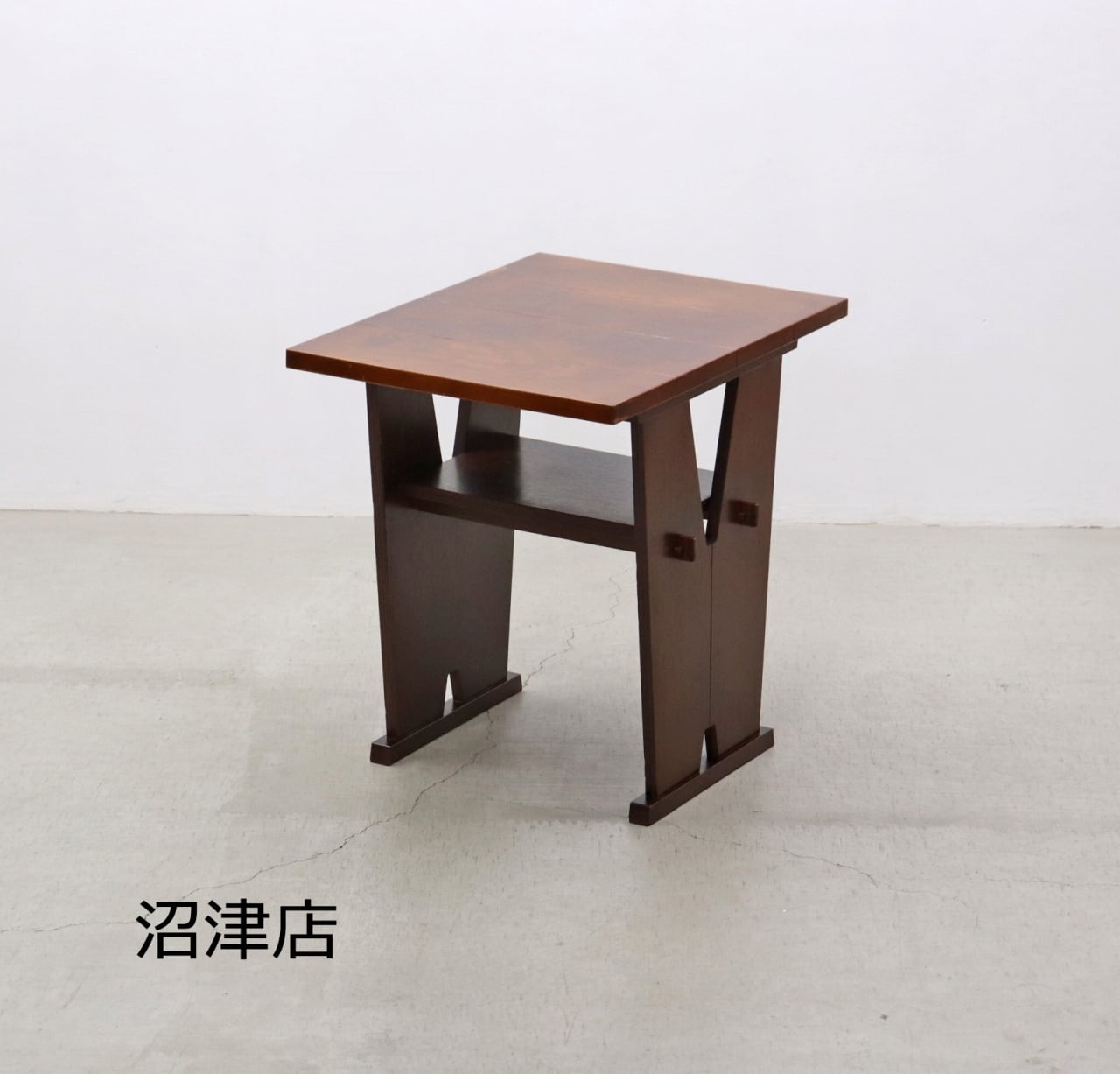 【新品・送料無料】コモ　テーブル　(ブラウン)(ホワイト) コモ テーブル (ブラウン)(ホワイト) 【フレンチカントリー雑貨