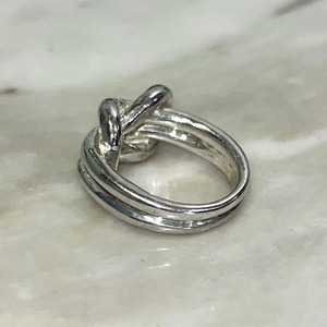 vintage silver knot ring