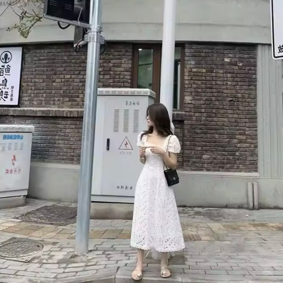 フレンチシックスクエアネックワンピース