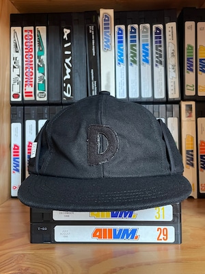 DELTA. HUNTERS CAP. Black x Black