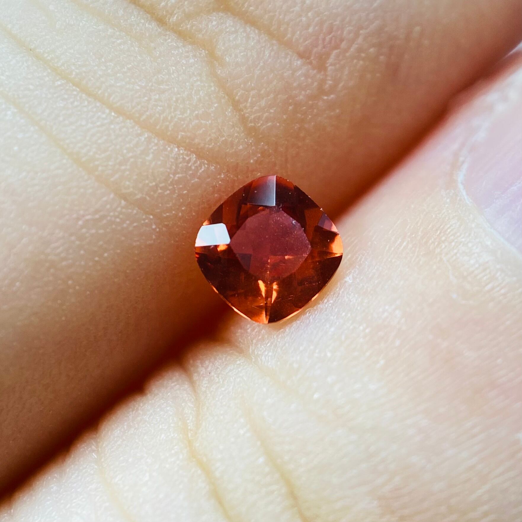 夕焼け　オレンジスピネル