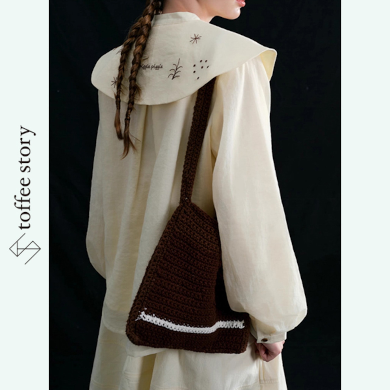 【2color】空想をまとう、刺繍襟と秘密のシルエットシャツ 《P0250》