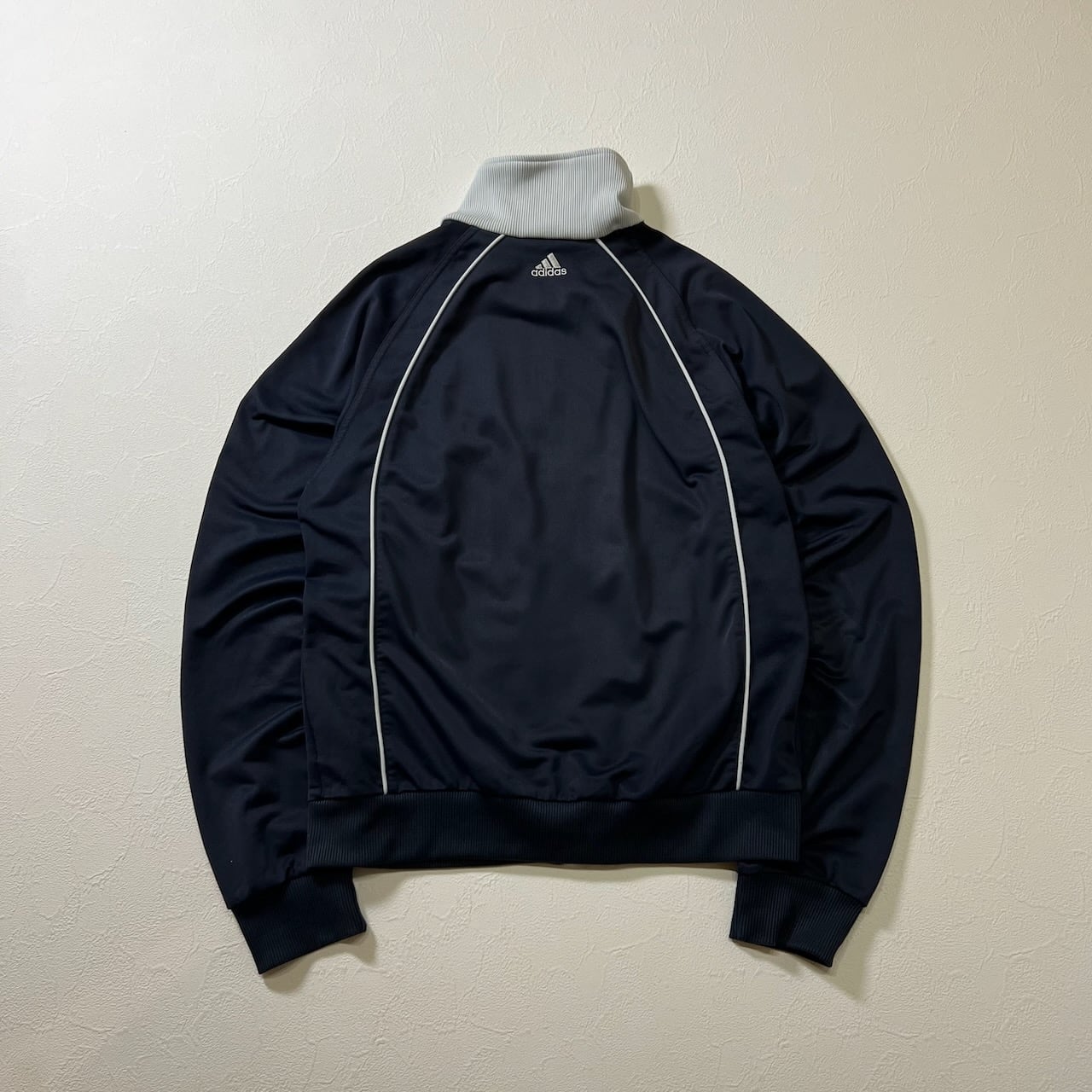 adidas ラグラン ハイネック トラックジャケット ジャージ アディダス