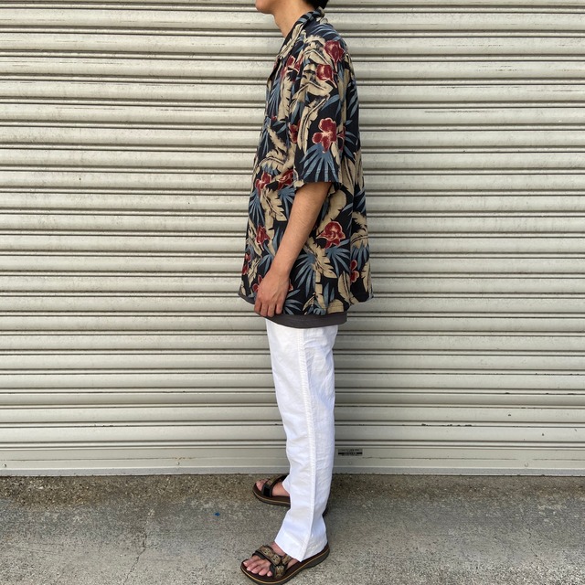 『送料無料』Haggar アロハシャツ　シルク　フラワー柄　リーフ柄　メンズM　リゾート