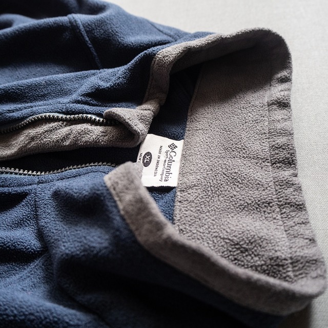 "Columbia" used Half zip pullover