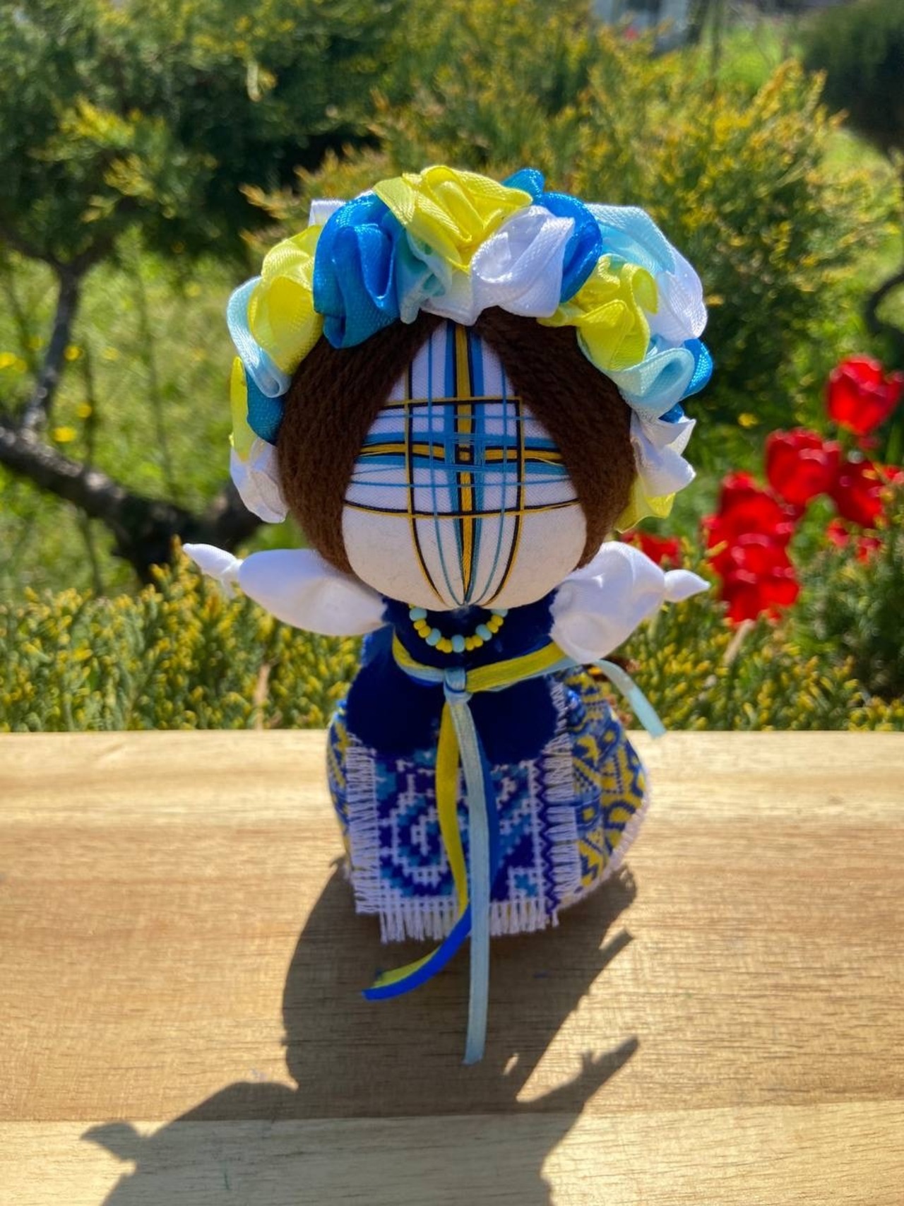 UA.Designer手作りモタンカ 14cm（ウクライナの御守り）スタンド付き - 1