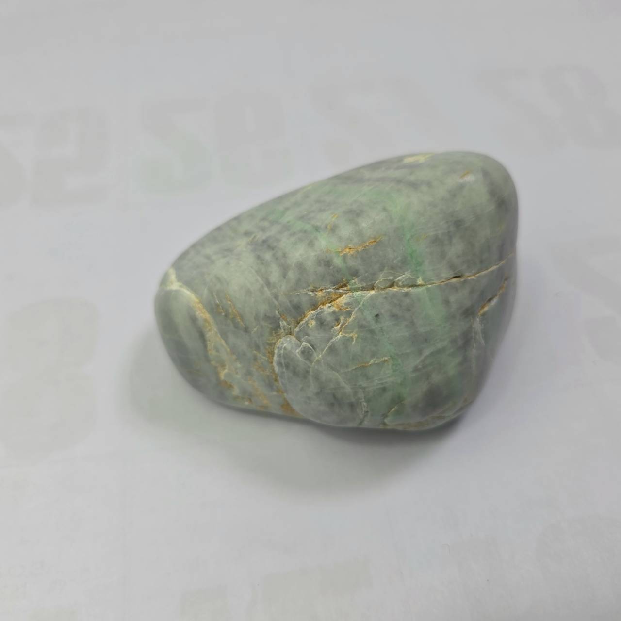 入コン沢:糸魚川翡翠:大珠 BHB0076 | 糸魚川翡翠工芸家 赤羽可行BASE