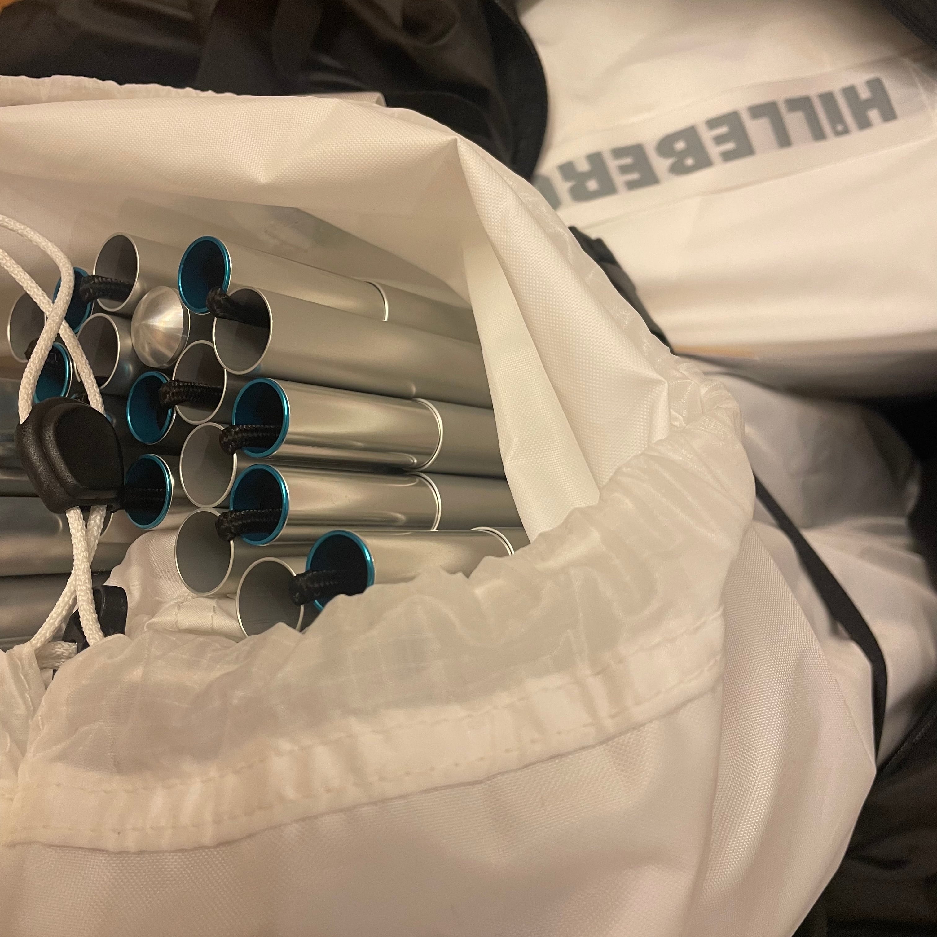 アトラス Hilleberg ヒルバーグ ベスタビュール タクティカル ホワイト