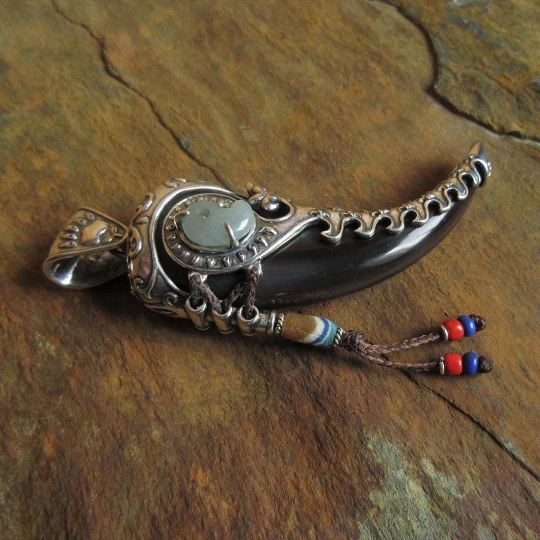 キムンカムイのお守り（爪）【過去作品】 | Amule-arcana
